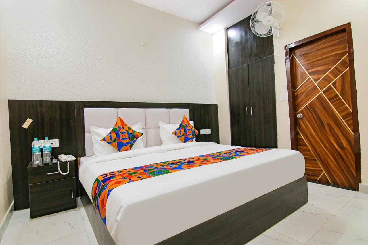 Fabhotel Palm Plaza Zirakpur 外观 照片