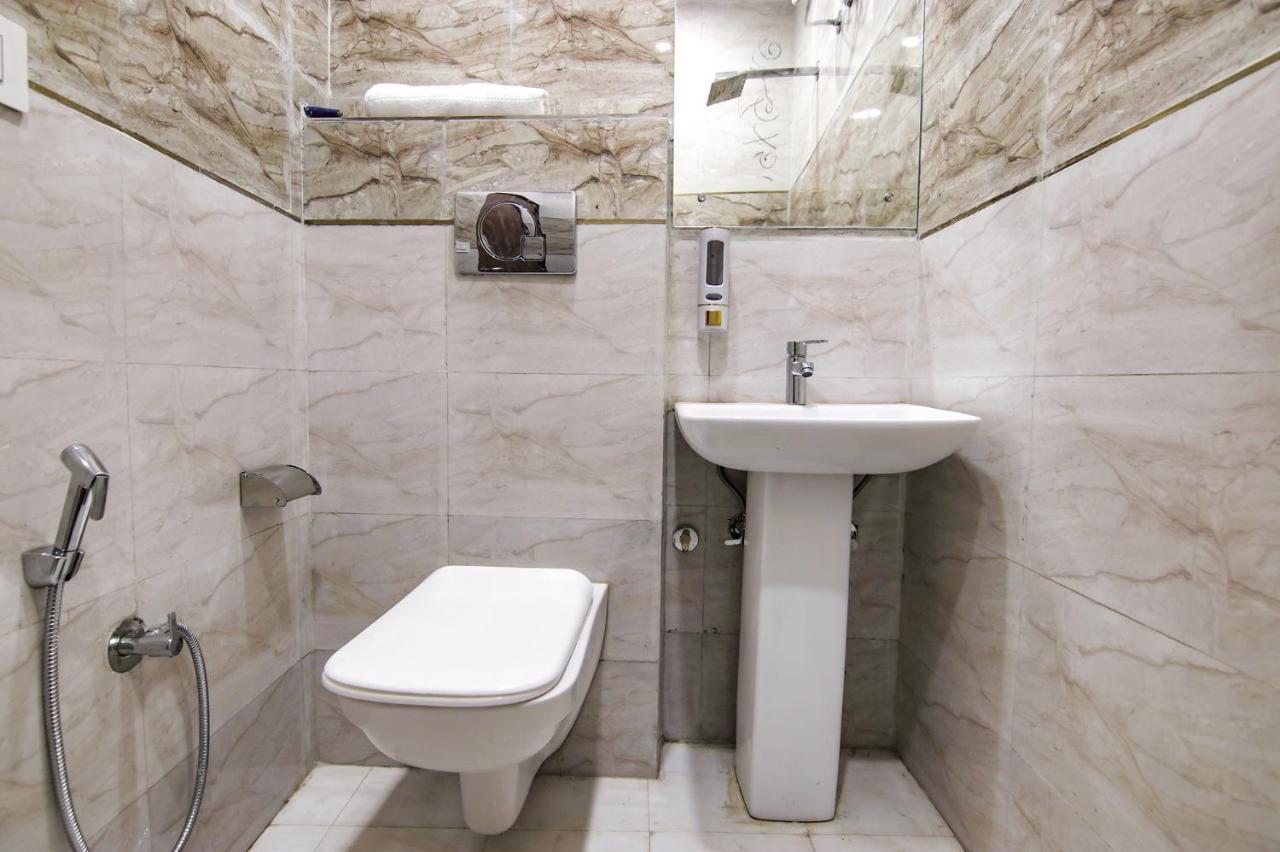 Fabhotel Palm Plaza Zirakpur 外观 照片