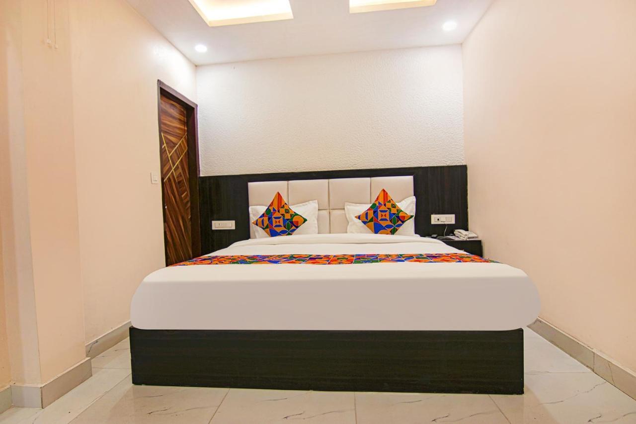 Fabhotel Palm Plaza Zirakpur 外观 照片